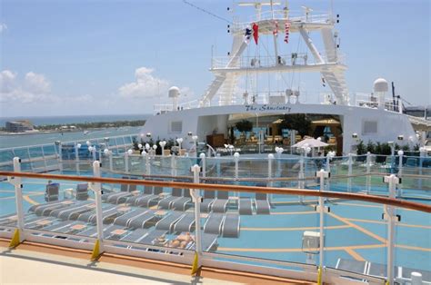 She offers nearly 900 balconies from which to view the world, an array of entertainment options including Movies Under the Stars&174;, now with the industry's best 7. . Ruby princess deck cam